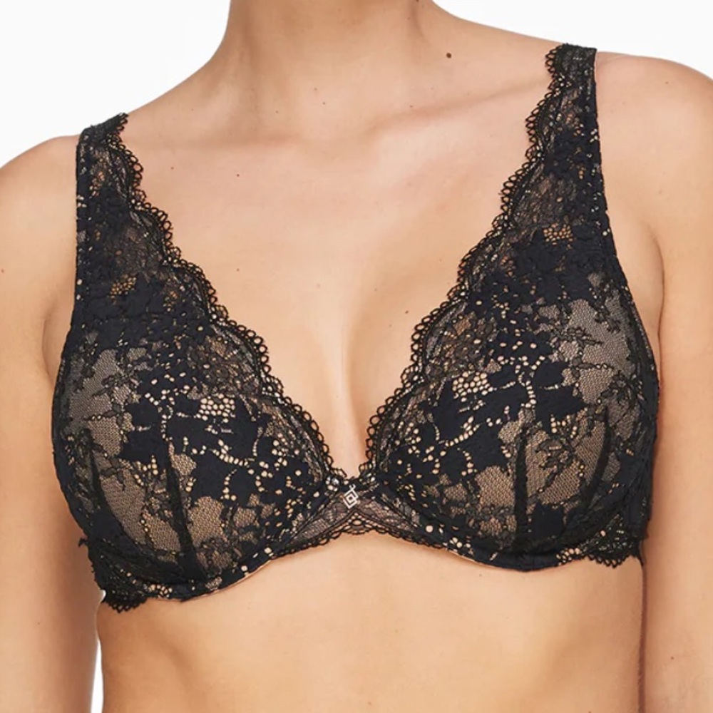Third Love 24/7 Black lace contour plunge bra